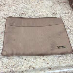 Falchi Sport Taupe zip ribbed clutch bag